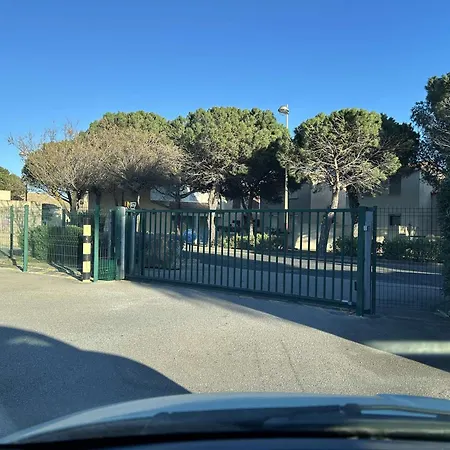Maison Pour 6 A Saint Pierre La Avec Piscine Et Espace Exterieur - Fr-1-229d-152 Holiday home *